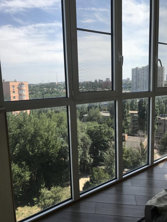 Apartment On Avtomobilnyy Pereulok Rostov-on-Don Exterior photo